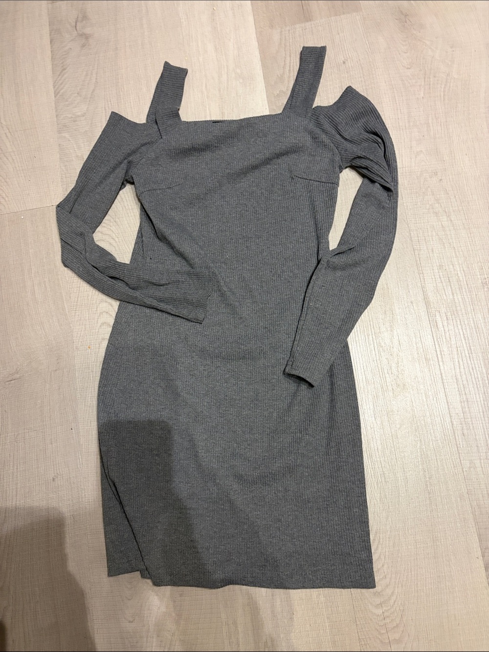 SHEIN Gray Cold-Shoulder Ribbed Knit Midi Dress
